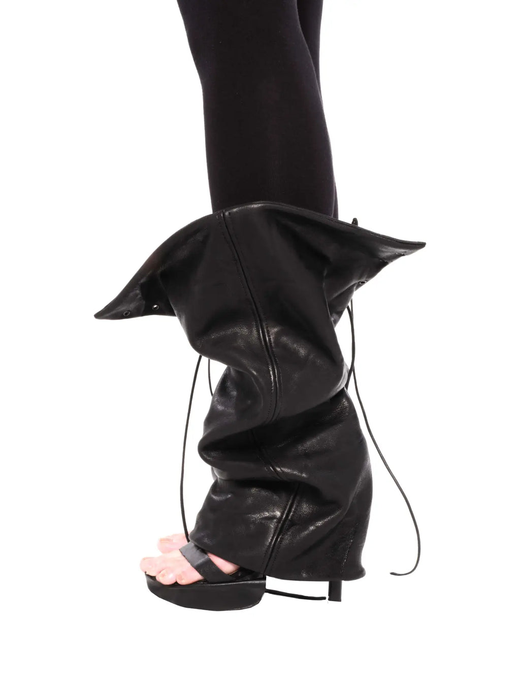 TEMPTRESS LEATHER HEEL COVERS